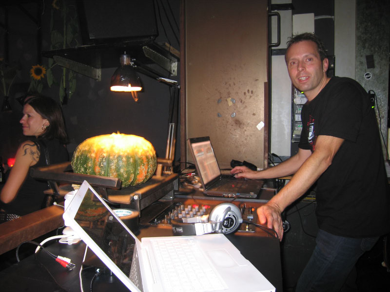 0960_Herbstparty_2011